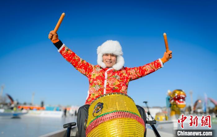 2024—2025冰上龙舟超级联赛总决赛在内蒙古锡林郭