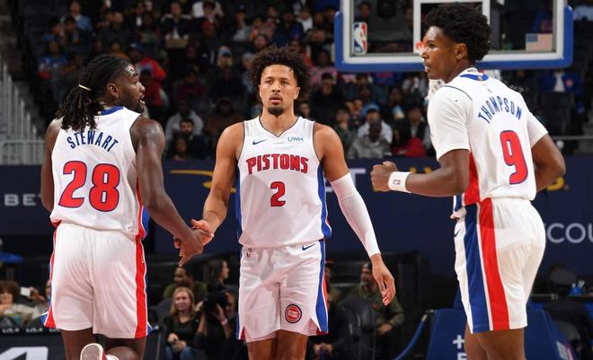 NBA最新实力榜：雷霆登顶，尼克斯第五，活塞第