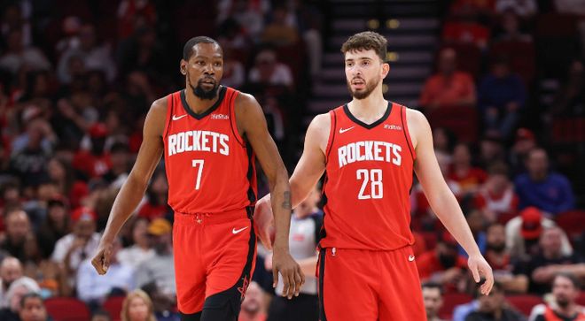 杜兰特遭遇湖人包夹7次失误 赛后坦言需调整进攻