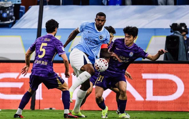 深圳新鹏城绝杀津门虎取赛季首胜