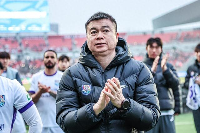 于根伟战术大调整迎战申花 津门虎能否绝境突围