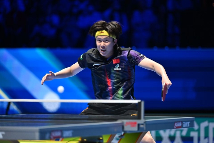 王楚钦逆转晋级八强 赛后发言展现竞技精神